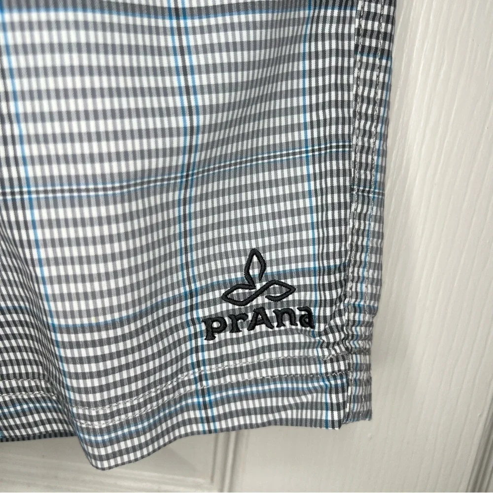 Prana El Porto Blue Gray White Plaid Swim Shorts Trunks Mens Sz 36 x 9